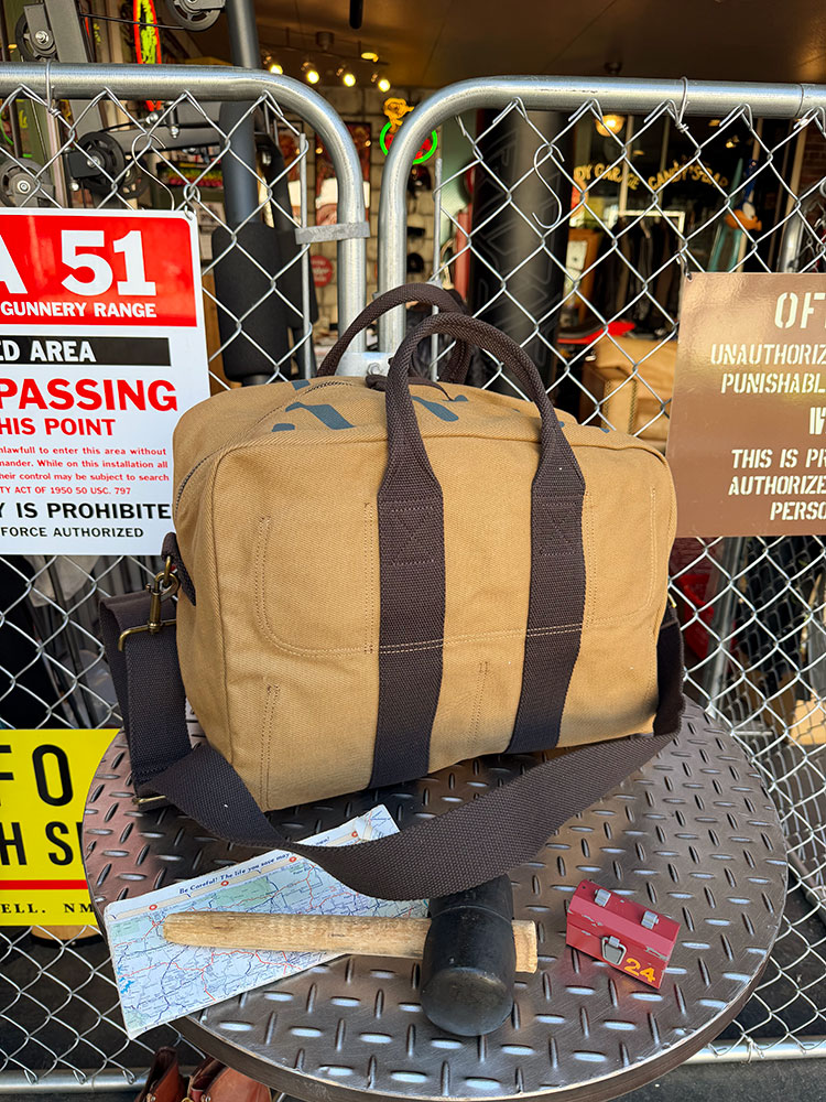 �ܡ����󥰡�B-17�����åȥХå���RED CANOE����åɥ��̡�
