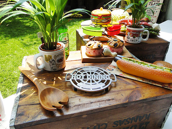 ����ȥ� �ۥåȥ����˥󥰥ץ졼��