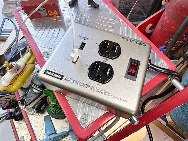 ȥꥢ롡륿åסUSB2ĸ+USB/СˡOAåסŸåס3.4AUSB®š1.8m