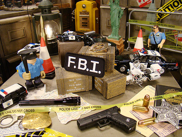 FBI����åڥ�