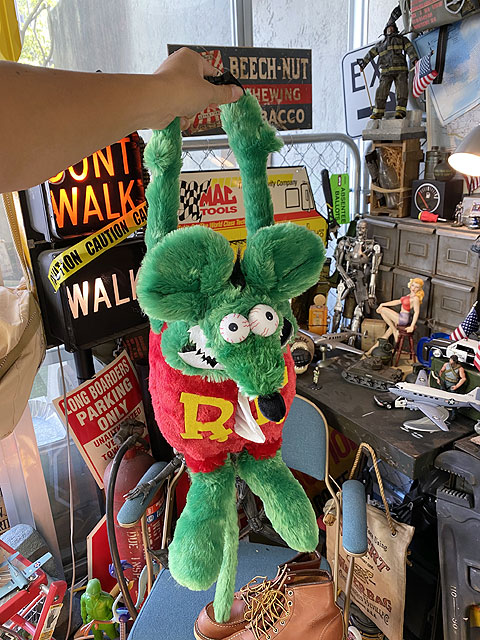 ラットフィンクぬいぐるみティッシュケースの通販 販売 アメリカ雑貨のテーマパーク キャンディタワー