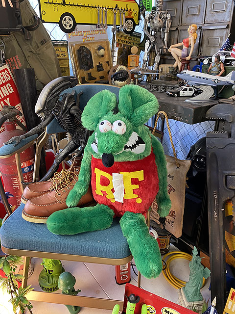 ラットフィンクぬいぐるみティッシュケースの通販 販売 アメリカ雑貨のテーマパーク キャンディタワー