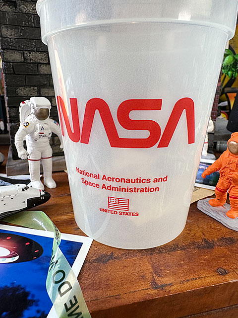 �ŰǤǸ��롪���߸���NASA�������ȥ��������������åס�MADE IN U.S.A.