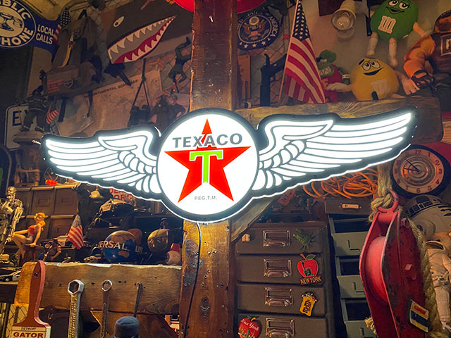 �ƥ������������LED������