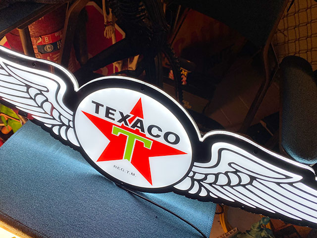 �ƥ������������LED������