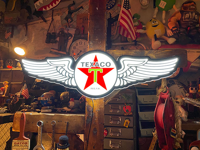 �ƥ������������LED������