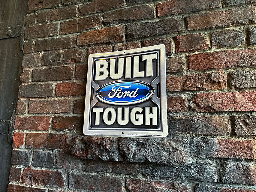 �ե����ɡ��ӥ�ȥ��ա��֥ꥭ���ġ�BUILT FORD TOUGH