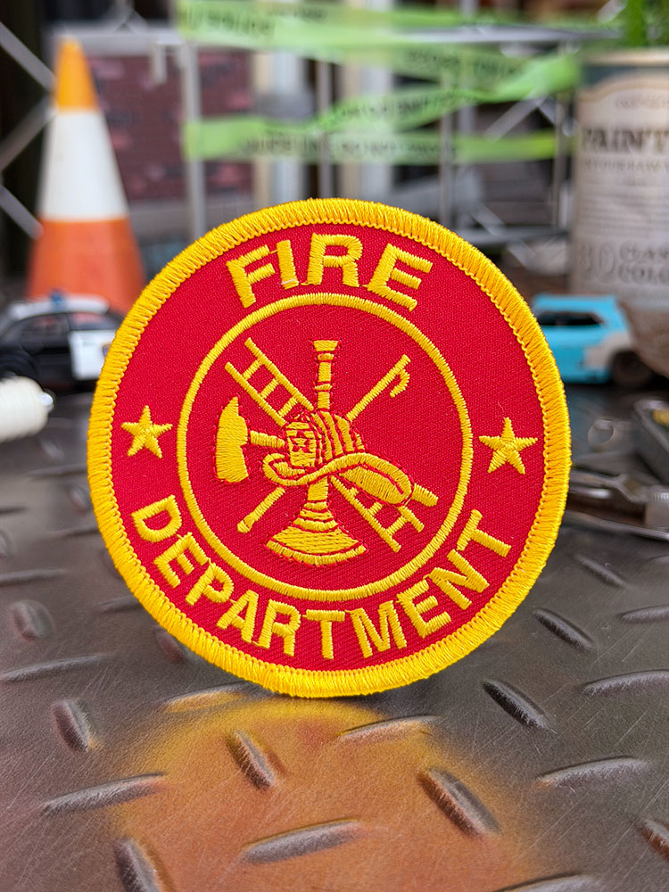 レア‼️アメリカ　消防士　ナンバープレート　アラバマ州　fire fighter ファイヤーデパートメント ワッペン （ラウンド/レッド＆イエロー