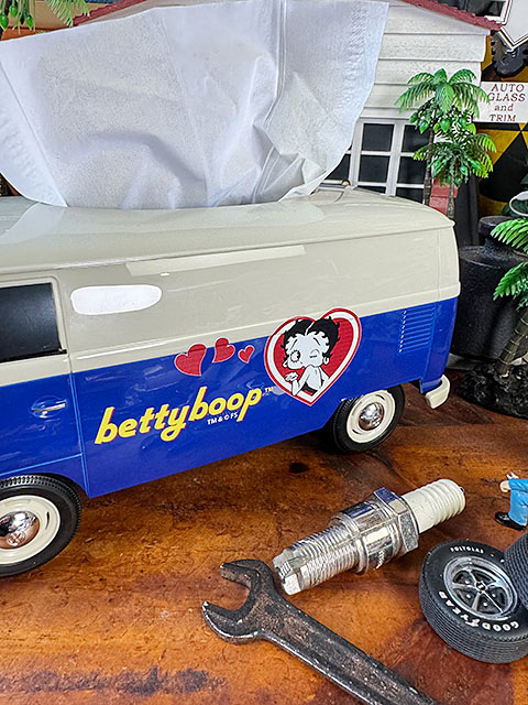 �٥ƥ����֡��ס�����ܥ�ǥ롡�����Х����ƥ��å���ܥå������ʥġ��ȥ�ͥ��ӡ���