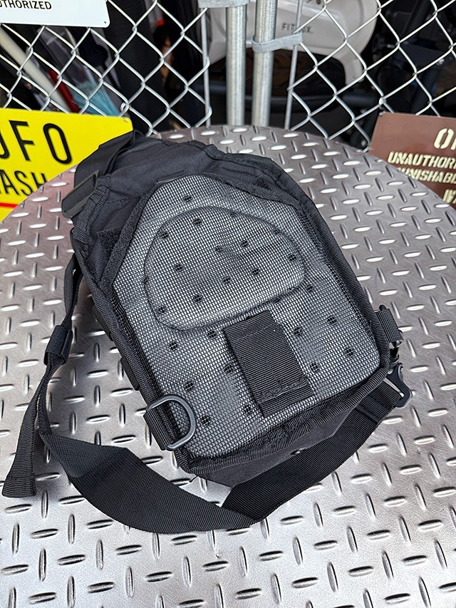 �ߥ꥿�꡼����᡼��������ä��������Υߥ꥿�꡼�Хå���B-56���������ȥХå���M��������2.5L���ʥ֥�å���