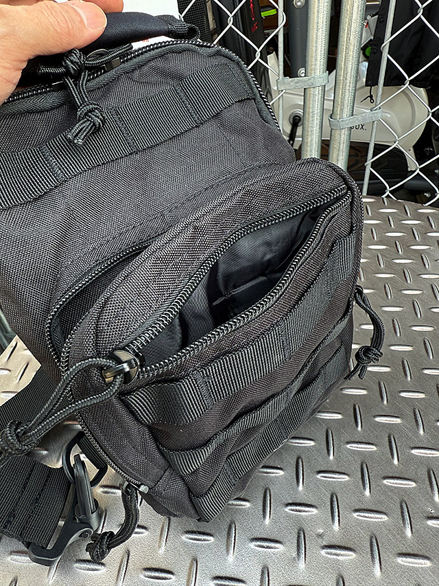 �ߥ꥿�꡼����᡼��������ä��������Υߥ꥿�꡼�Хå���B-56���������ȥХå���M��������2.5L���ʥ֥�å���