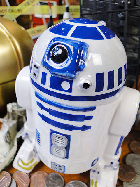 ��������������������ߥå��Х󥯡���R2-D2��