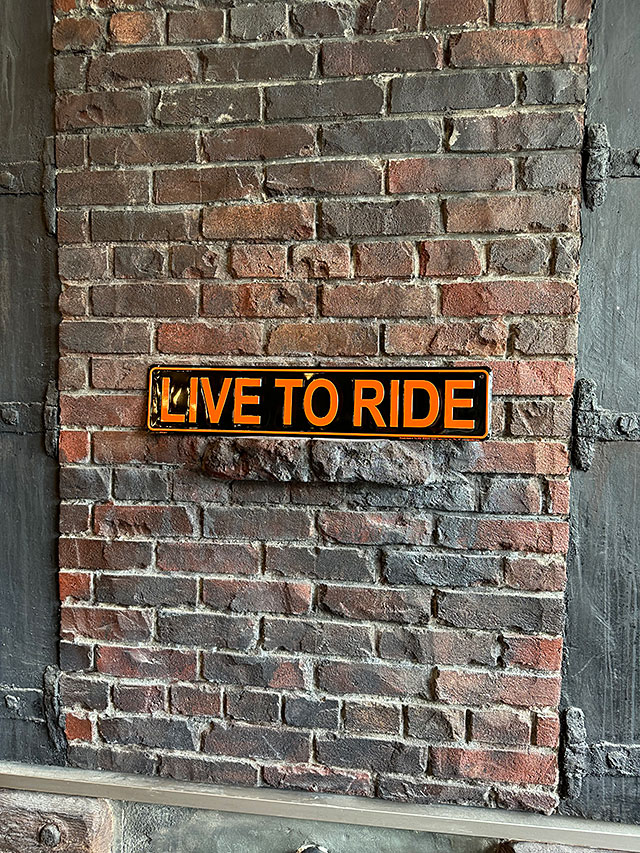 LIVE TO RIDE�����뤿��������롡���ȥ꡼�ȥ����󡡥֥ꥭ����