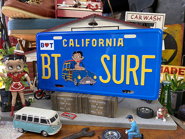 �����ե٥ƥ�������ե���˥����饤���󥹥ץ졼��