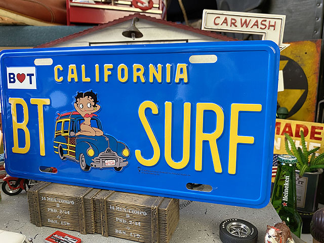 �����ե٥ƥ�������ե���˥����饤���󥹥ץ졼��