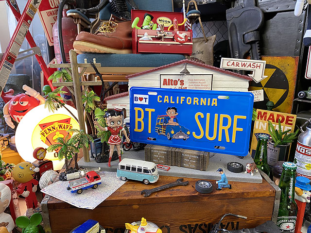 �����ե٥ƥ�������ե���˥����饤���󥹥ץ졼��