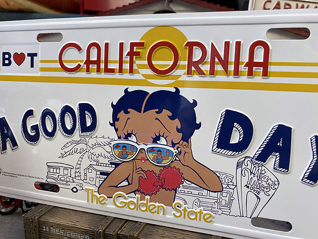 �������������٥ƥ�������ե���˥����饤���󥹥ץ졼��