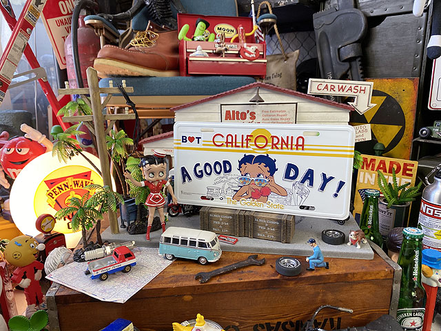 �������������٥ƥ�������ե���˥����饤���󥹥ץ졼��