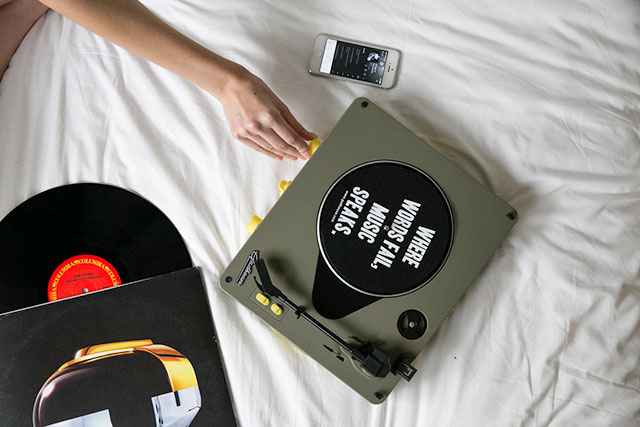 ϥ⥵֥åɥȥ쥳ɥץ졼䡼Bluetooth³ԡǽդ