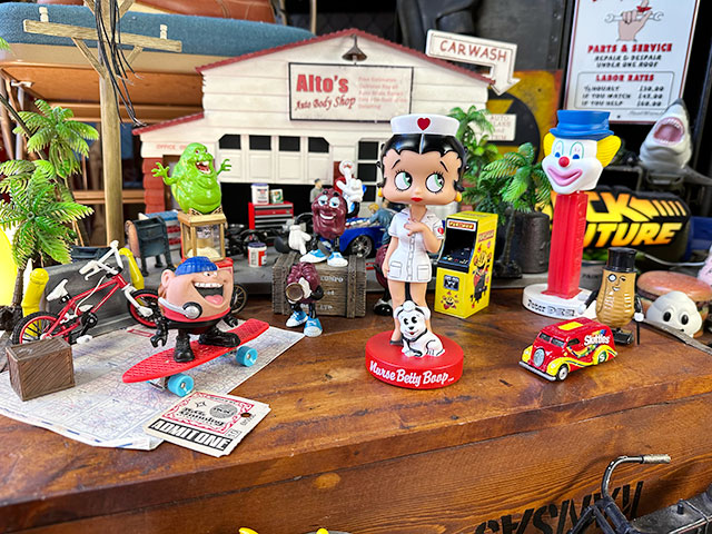 FUNKO���ե��󥳡��ʡ����٥ƥ����ܥӥ󥰥إåɡ��٥ƥ����֡��ס��٥ƥ������
