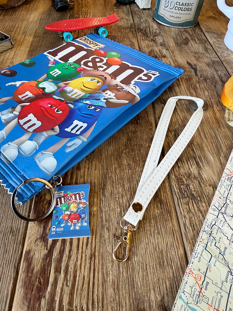 m&m's���ѥå����������ե����ʡ��ݡ��������ȥ�å��դ����ʥ֥롼��