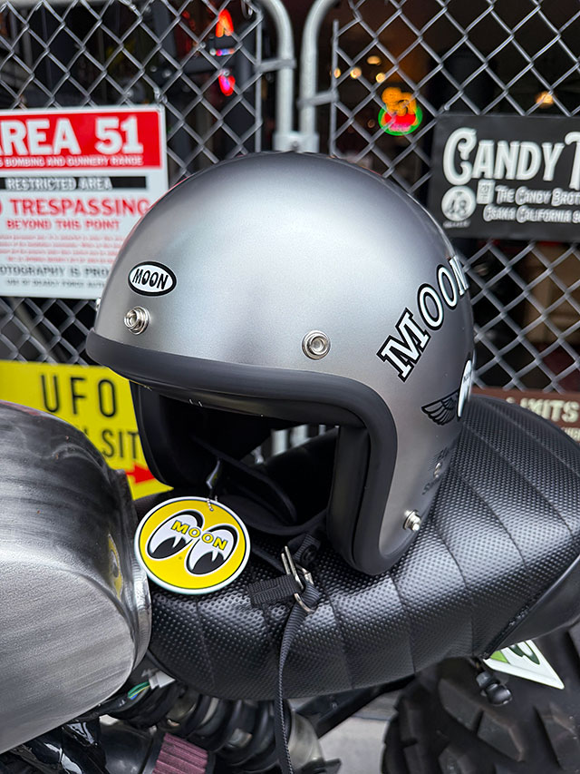 �����ǥ롡�ࡼ�󥢥����������åȥإ��åȡ�Fly with MOON���ʥ٥��᥿���