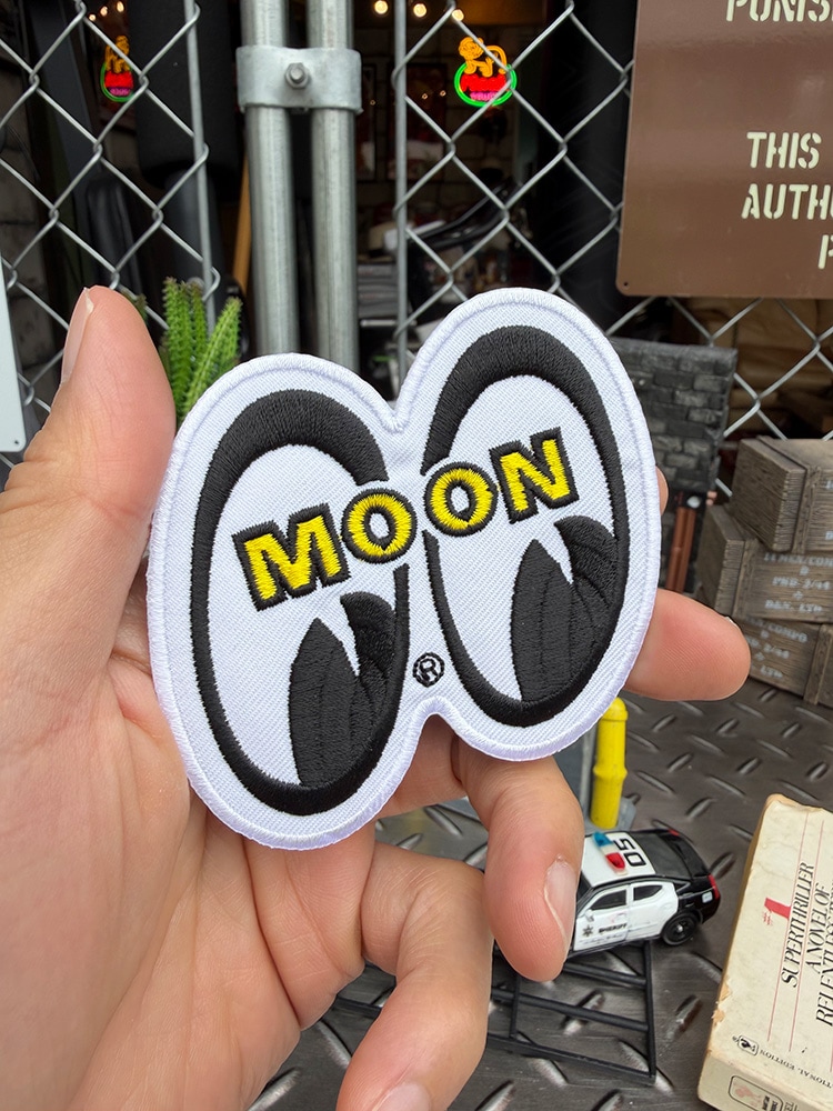 ムーン イクイップド ワッペン 8cm×8cm ムーンアイズの通販・販売
