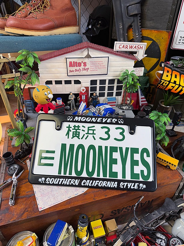 MOONEYES����NEW����������ɡ��ʥ�С��ץ졼�ȥե졼�ࡡ�ʥ����󥫥�ե���˥���������ˡ�ñ�ʡ������Ŭ�ѥ����ס���ƻ���Ѳ�