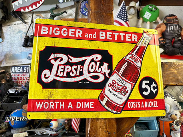 �ڥץ�������ܥ��ƥ��󥵥��󡡥�����ơ����������롡��WORTH A DIME COSTS A NICKEL��