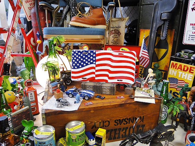 ���ˤʤӤ���������饤���󥹥ץ졼�ȡ��ʥۥ磻�ȥե졼���