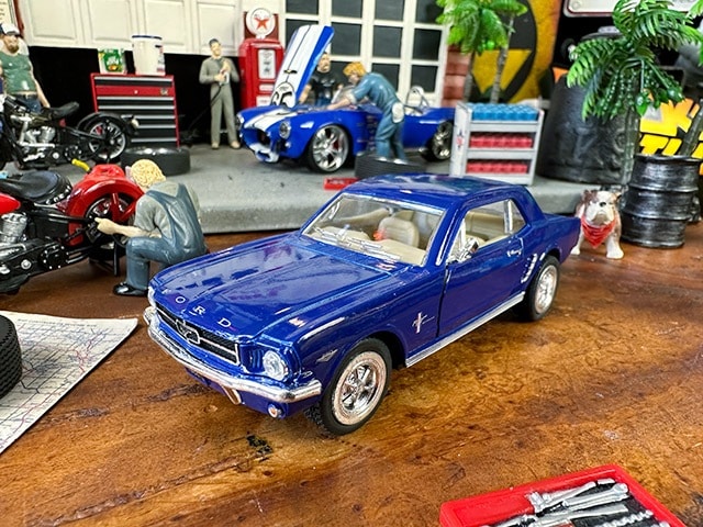 旧バンダイ【 フォード マスタング青】ブリキ自動車 tin toy car 箱付 旧バンダイ【FORD MUSTANG フォード あほらしい マスタング 青
