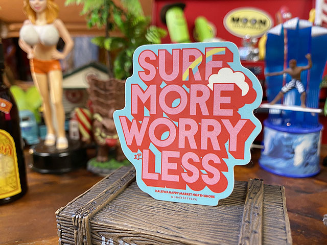 �ϥ쥤��ϥåԡ��ޡ����åȥ��ƥå�����M����������054/SURF MORE WORRY LESS��