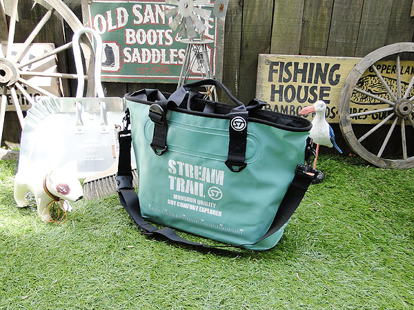 ȥ꡼ȥ쥤롡ȡȥХåʥ֥롼