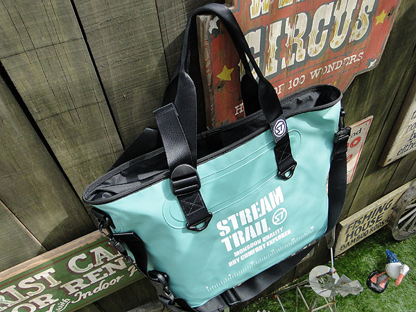 ȥ꡼ȥ쥤롡ȡȥХåʥ֥롼