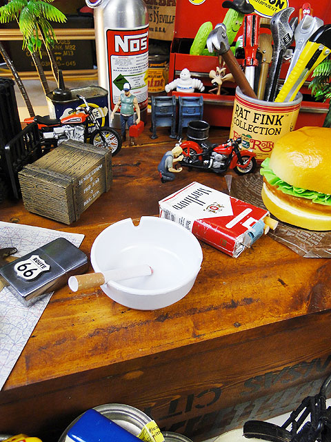 ꥫΥߥ󳥻饦ɡʥۥ磻ȡˡ