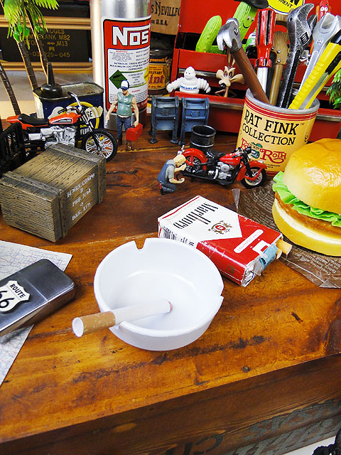 ꥫΥߥ󳥻饦ɡʥۥ磻ȡˡ