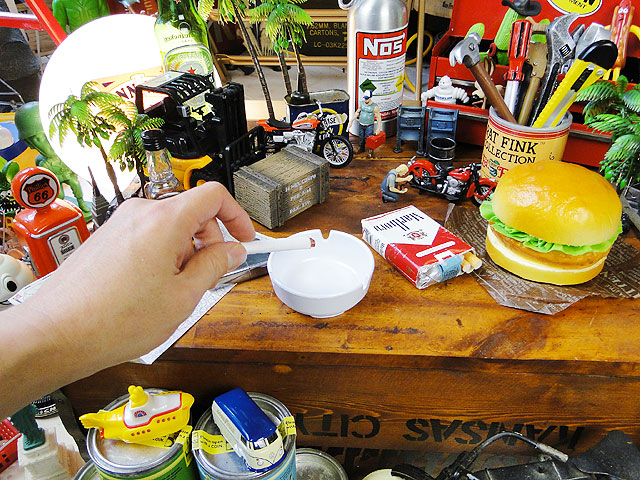 ꥫΥߥ󳥻饦ɡʥۥ磻ȡˡ