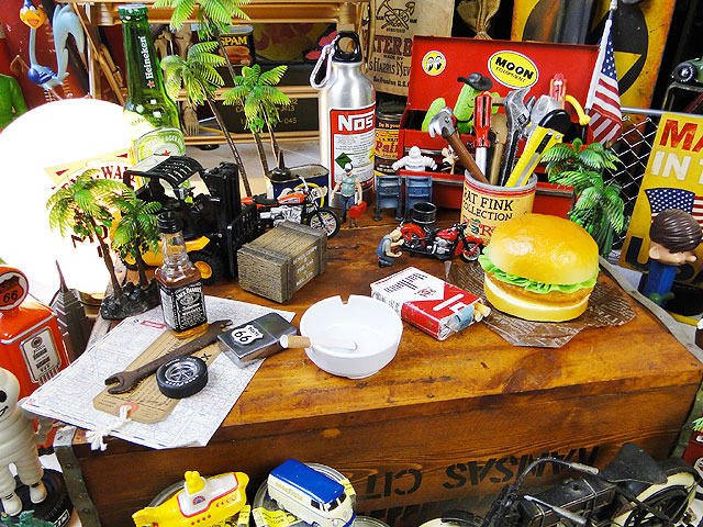 ꥫΥߥ󳥻饦ɡʥۥ磻ȡˡ