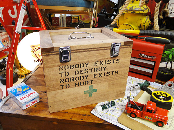 �������ƥ��ܥå���