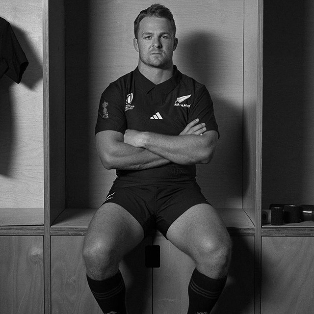 adidas ���ǥ����� ALLBLACKS ������֥�å��� RWC 2023 ��ץꥫ ���㡼�� �饰�ӡ� �˥塼����������ɽ DCF10