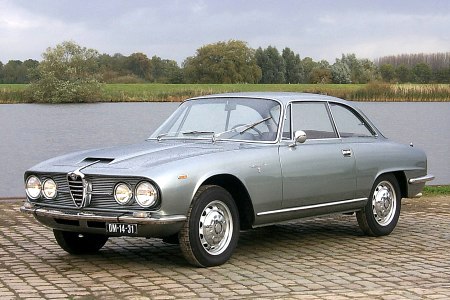 アルファロメオ　2600 solido SOLIDO 125 Scale 1/43 | ALFA ROMEO 2600 SPRINT BERTONE BROWN MET