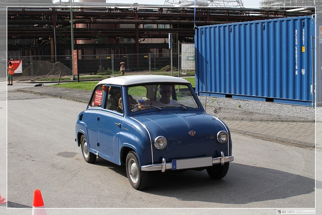 1/87 Glas Goggomobil グラス ゴッゴモビル リムジン 青 | ミニカー,車