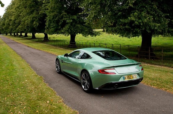 1/43 Aston Martin Vanquish Coupe metallic-green RHD アストン