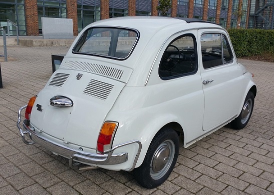1/18 フィアット チンクエチェント Fiat 500 White 1957 ルパン