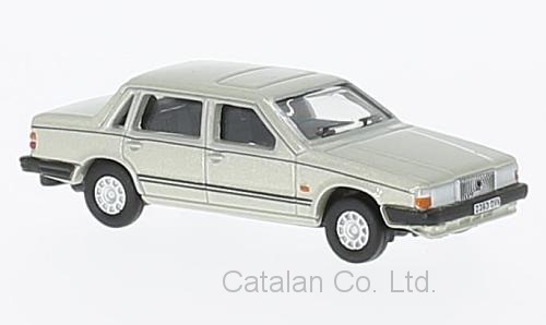 1/76 ボルボ Volvo 760 ゴールド 金 gold RHD 1:76 Oxford 梱包サイズ