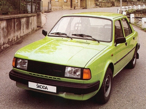 1/43 シュコダ スコダ 緑 グリーン Skoda 120L Green 1984 梱包サイズ
