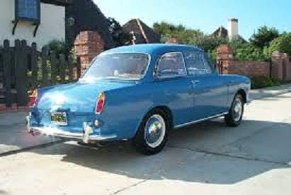 1/18 フォルクスワーゲン タイプ3 水色 ライトブルー VW 1500 S Type 3