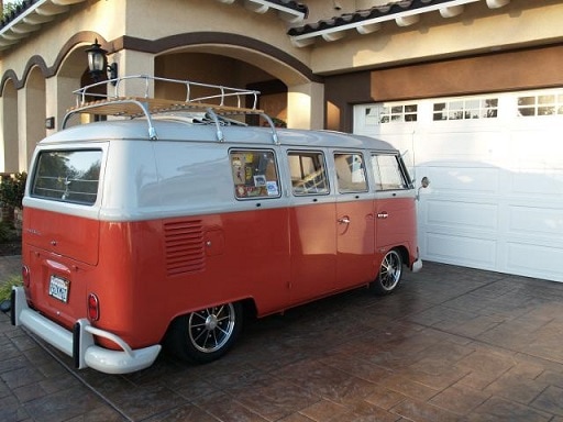 1/24 フォルクスワーゲン バス 赤 白 VW T1 Bus 1963 梱包サイズ