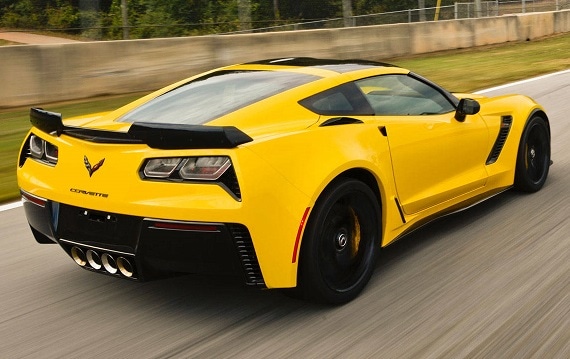1/24 シボレー コルベット 黄色 イエロー Chevrolet Corvette Z06 2015