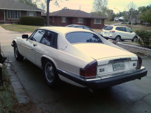 1/43 ジャガー 白 セイント ホワイト Jaguar XJS white The Saint
